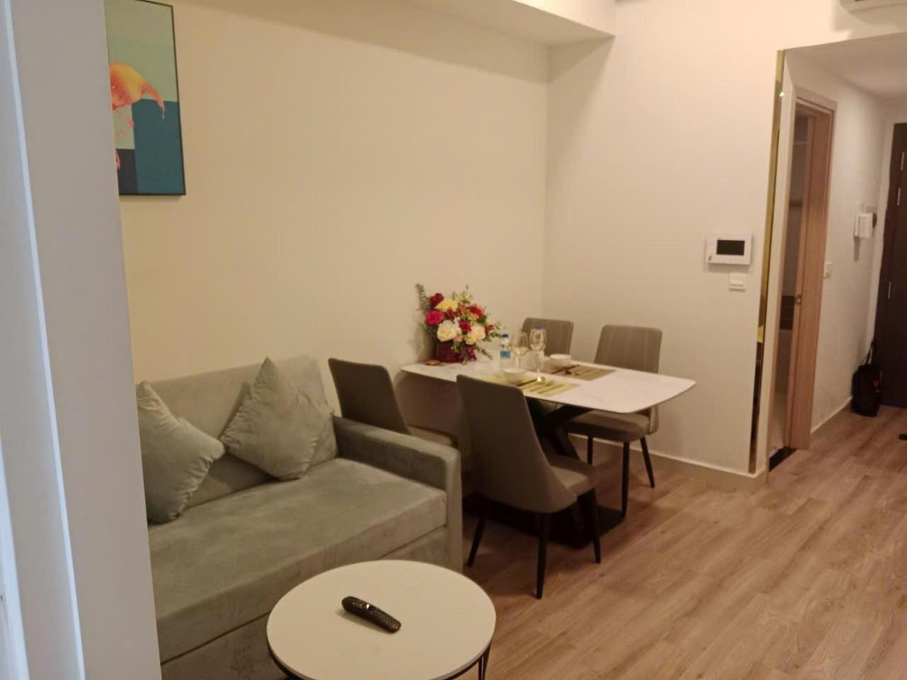 Oh, My Dear! Apartment - Rivergate Ho Chi Minh-stad Buitenkant foto